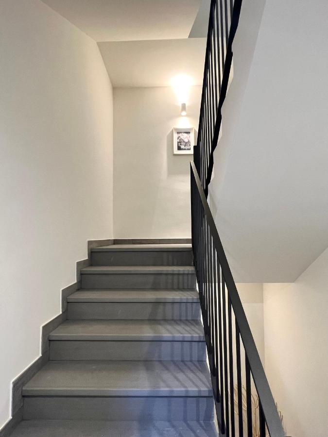 Espot Cowork & Apartments - L'Amfitriona Luaran gambar